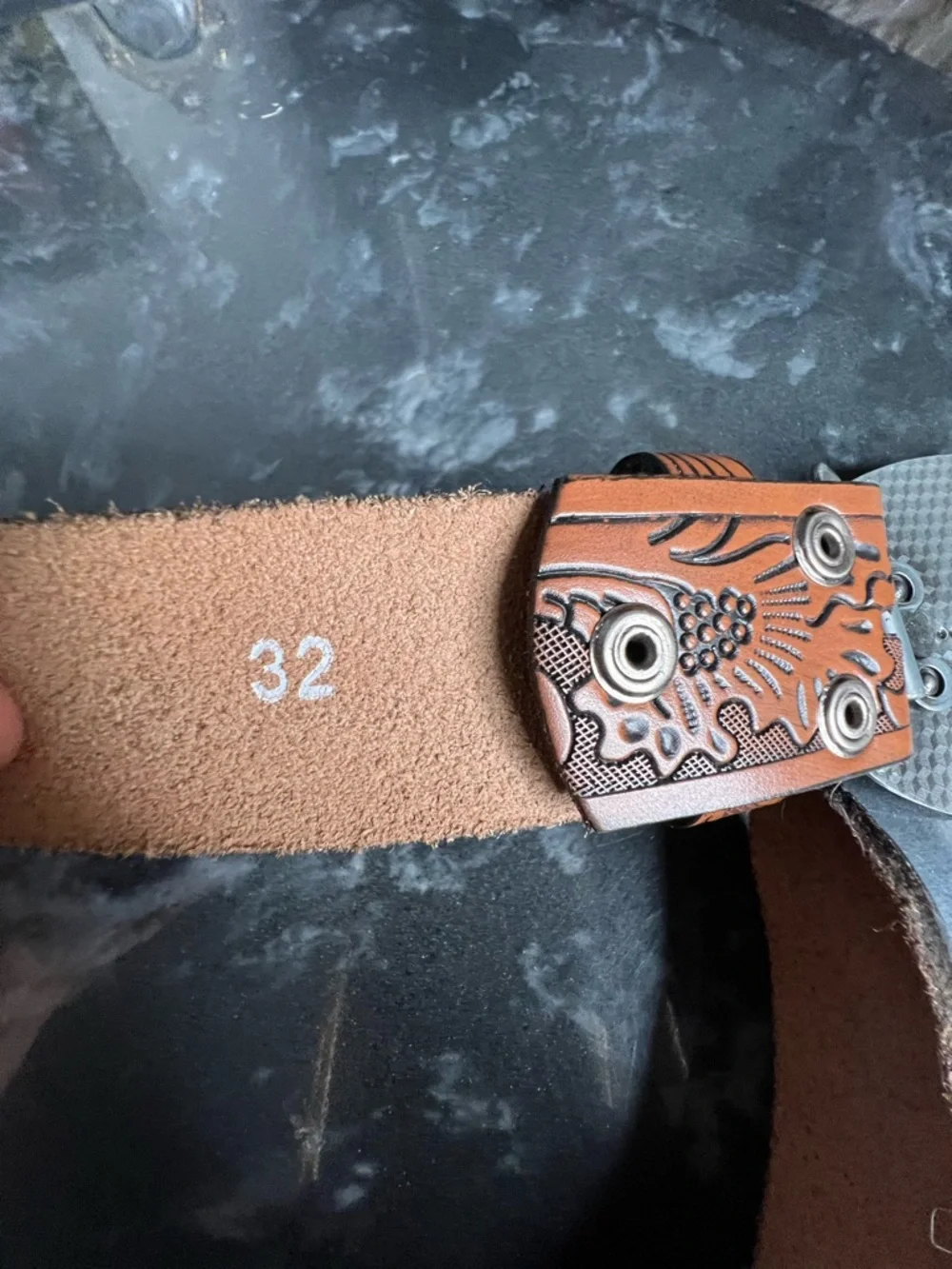 Western Floral Engraved Embossed Tooled Genuine Leather Belt